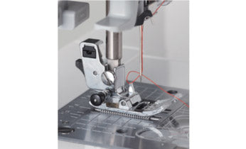Máquina de coser Juki HZL-G220